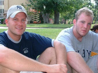 01nj3703.jpg (25176 bytes)