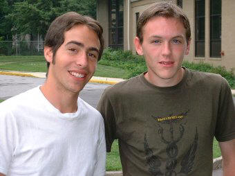 01nj3910.jpg (19744 bytes)